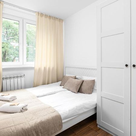Appartamento Warsaw Concierge Waszyngtona Park Esterno foto